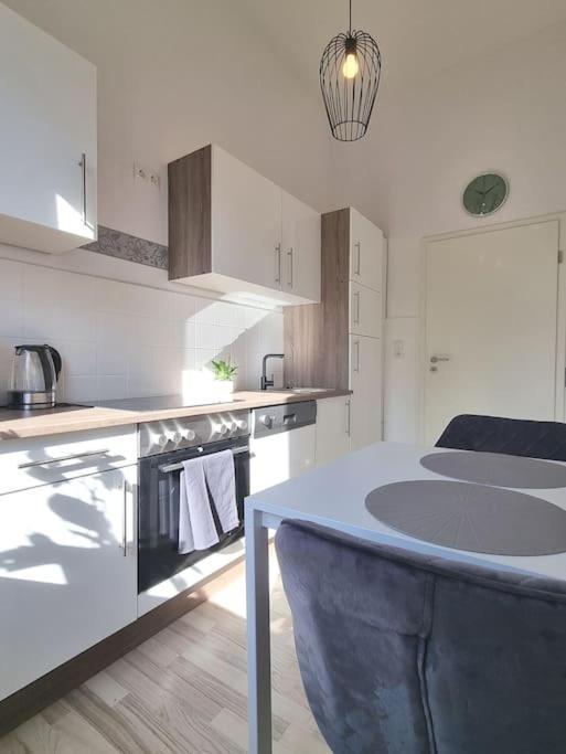 Direkt Am Suedstrand! Apartment Wilhelmshaven